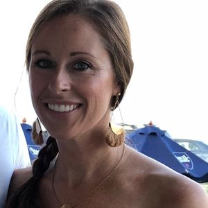 Meet your Posher, Beth